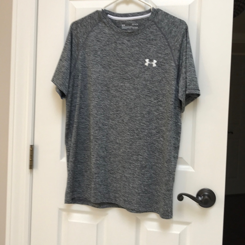 Under armor t shirt